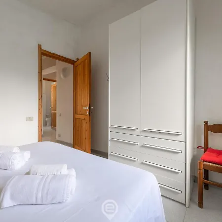 Semesterbostad La Casa Nel Verde -